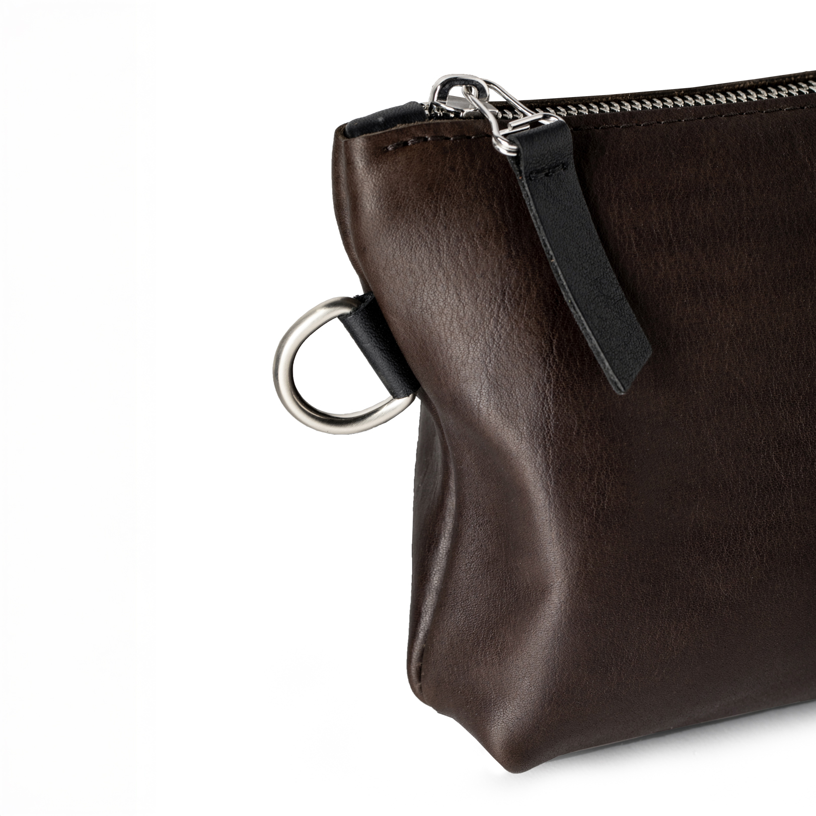 Equipment case Dhaka made of olive leather