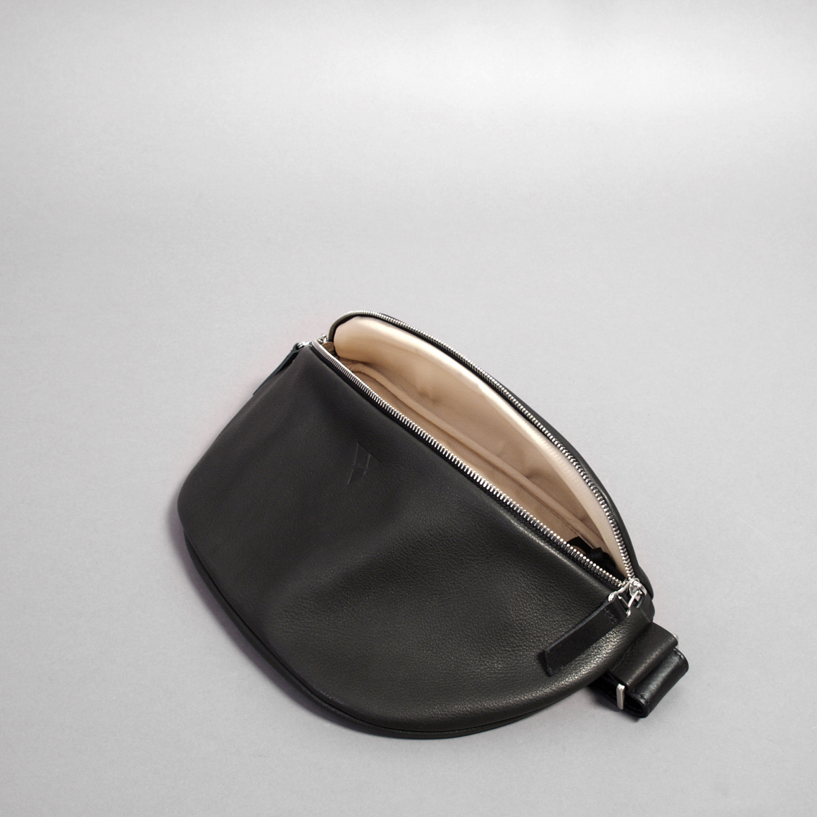 belt bag Marseille M made of Softnappa