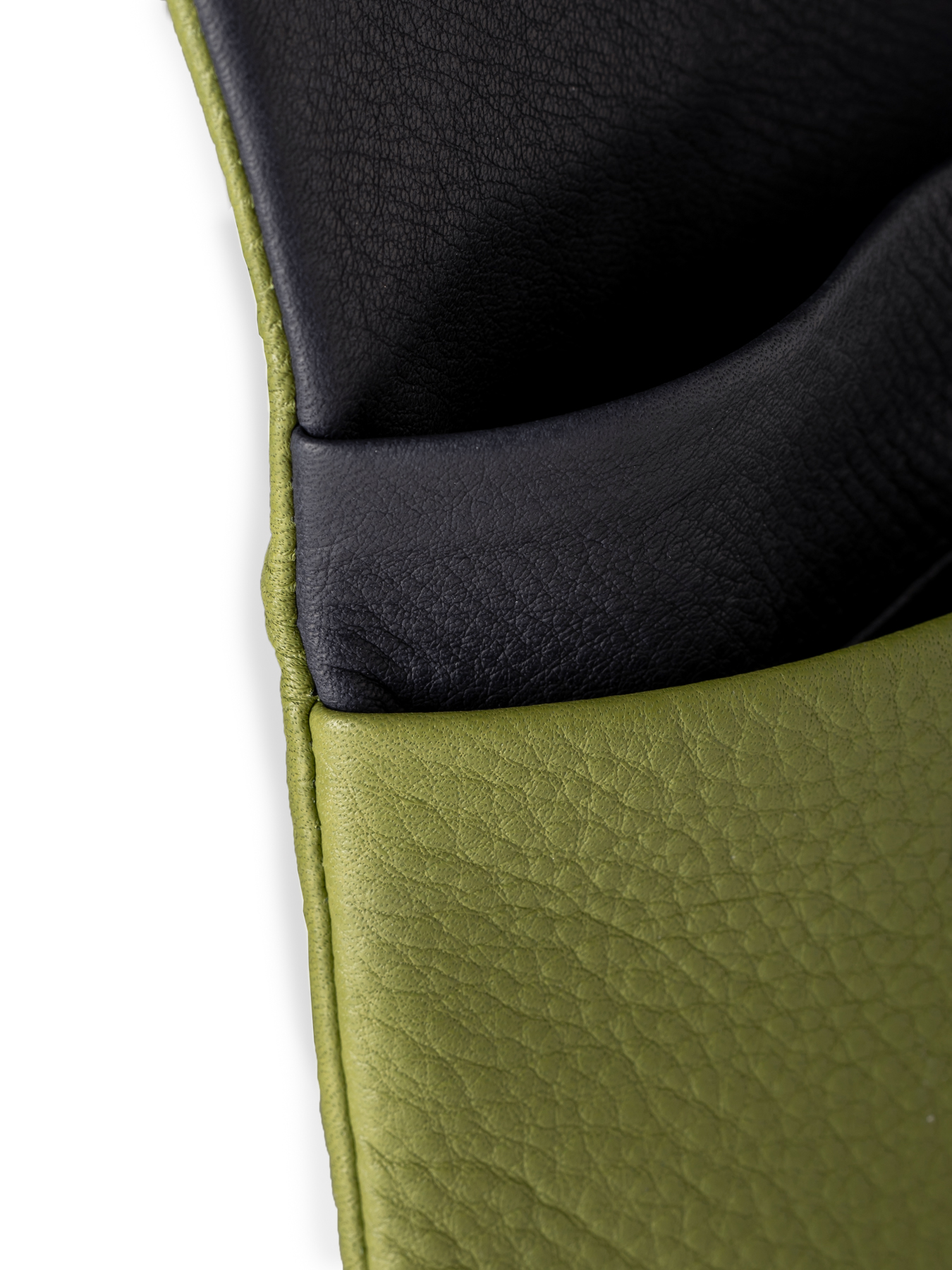 Pago L wallet in Softnappa