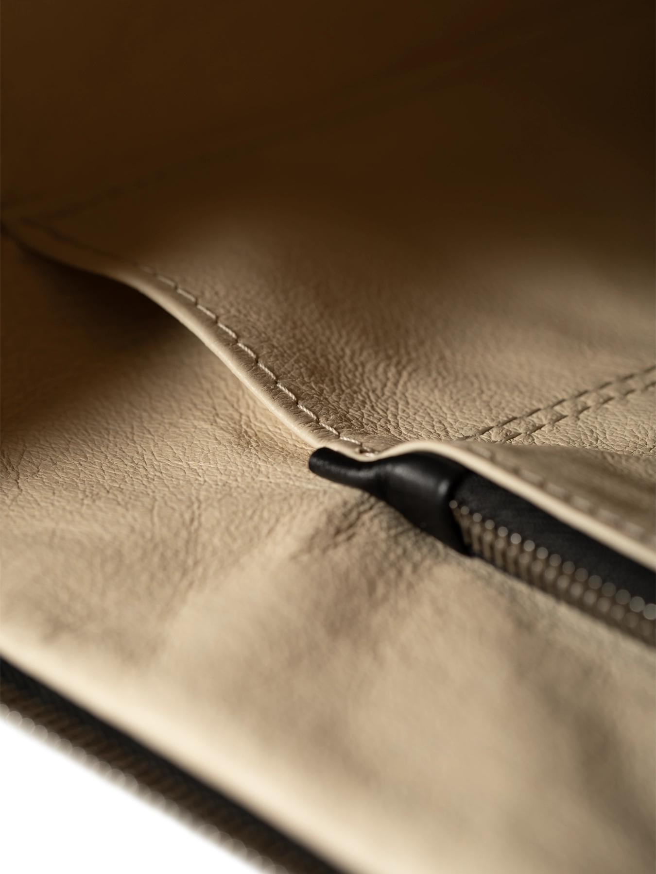Beuteltasche Dallas M aus Hirschleder