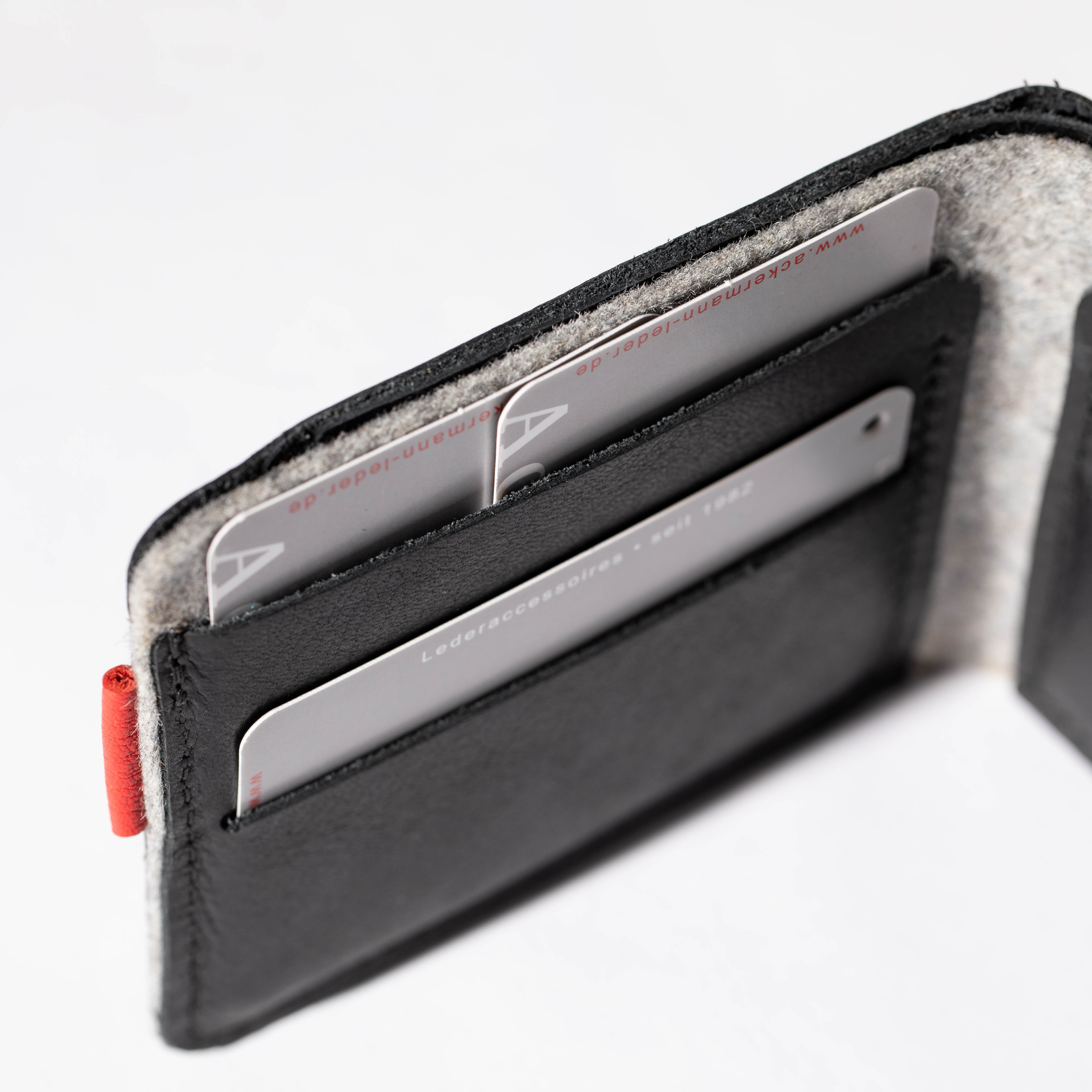 Wallet Edinburgh made of Olivenleder®