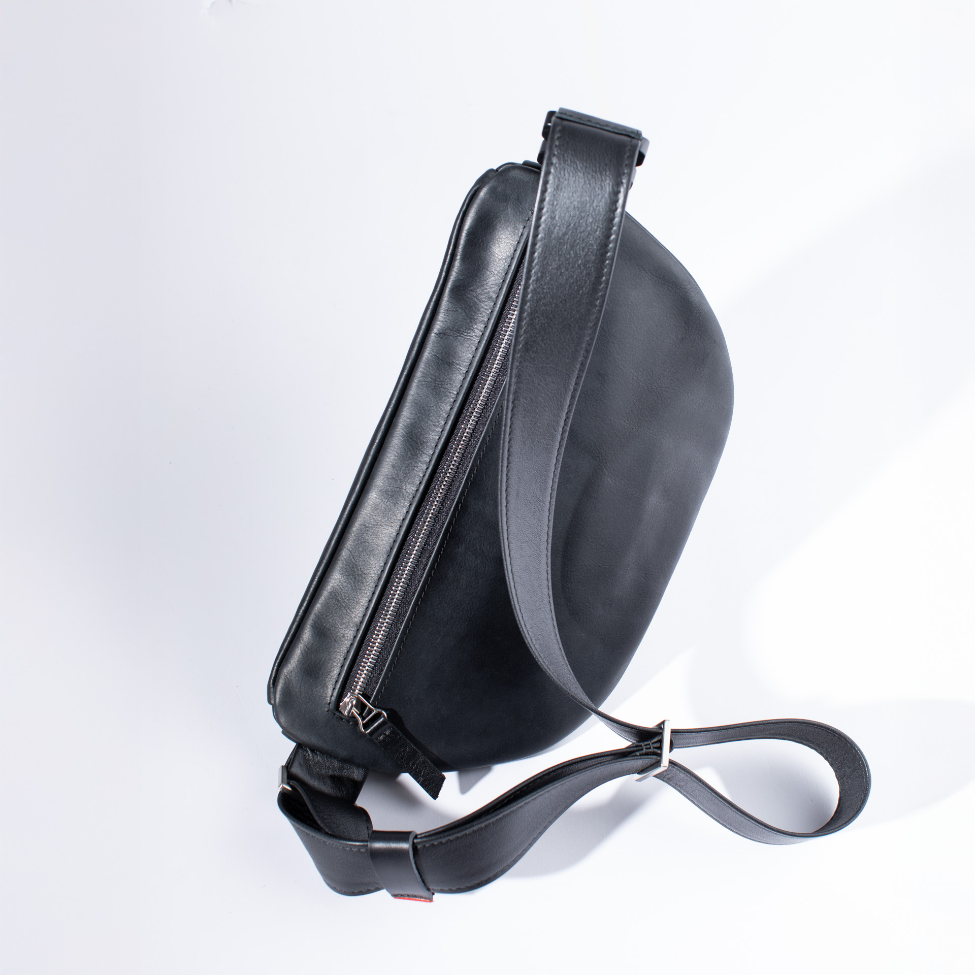 Bauchtasche Marseille M aus Olivenleder