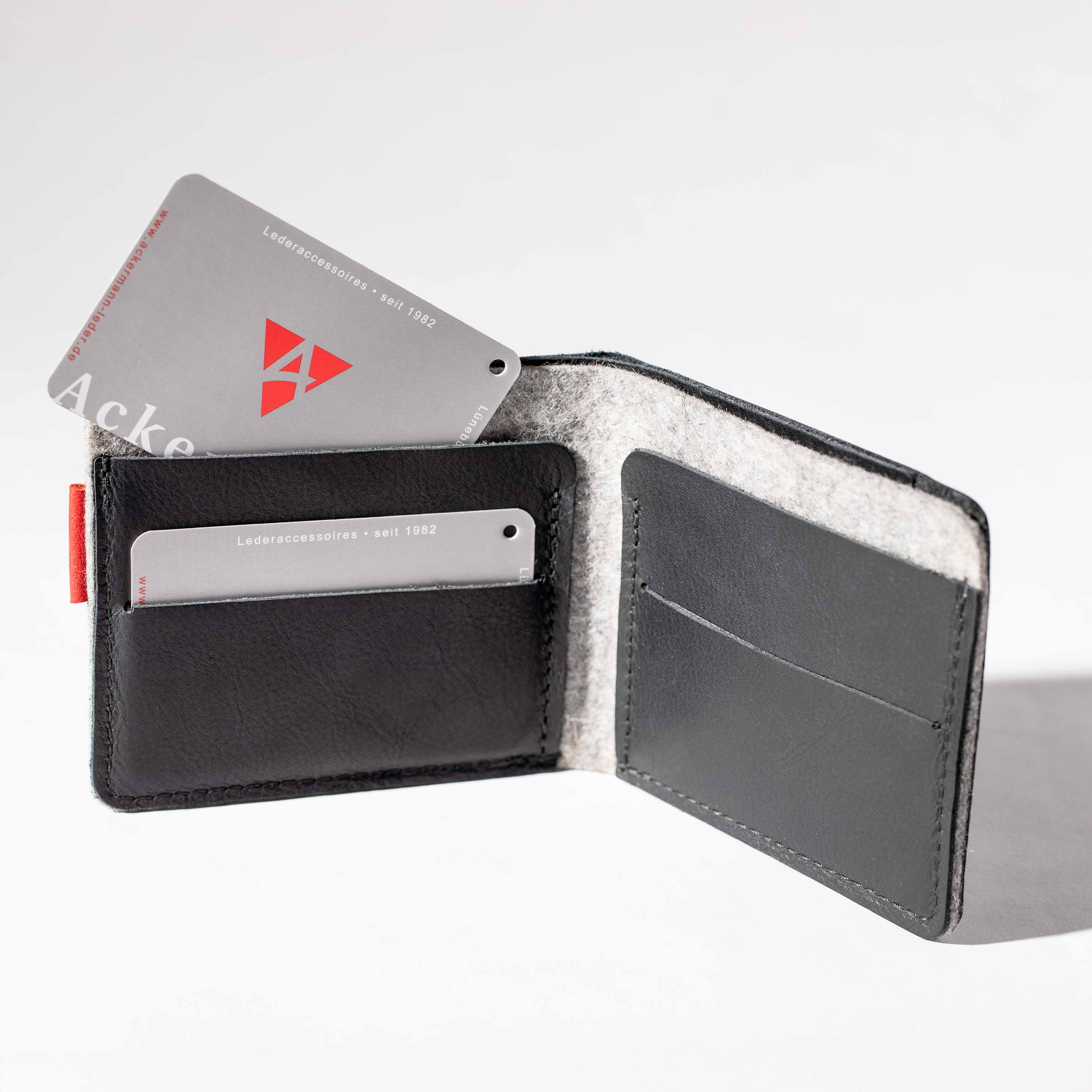 Wallet Edinburgh made of Olivenleder®