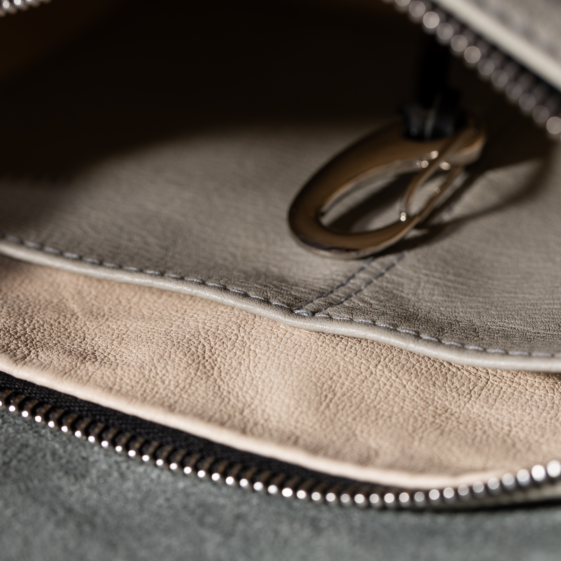 Shoulder bag Sydney