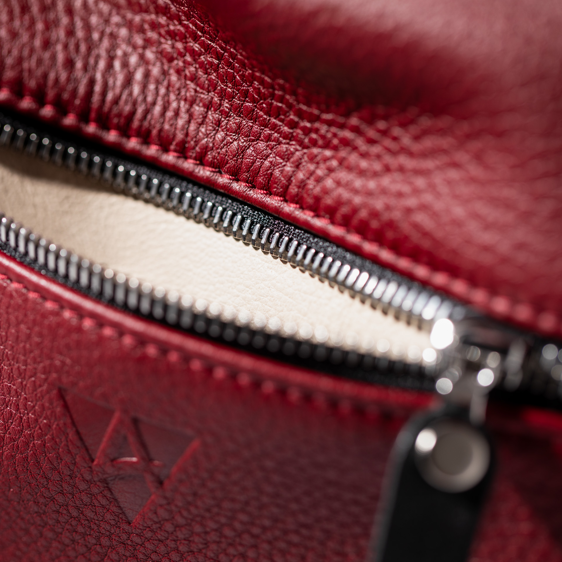 Überschlagtasche  London M aus Softnappa