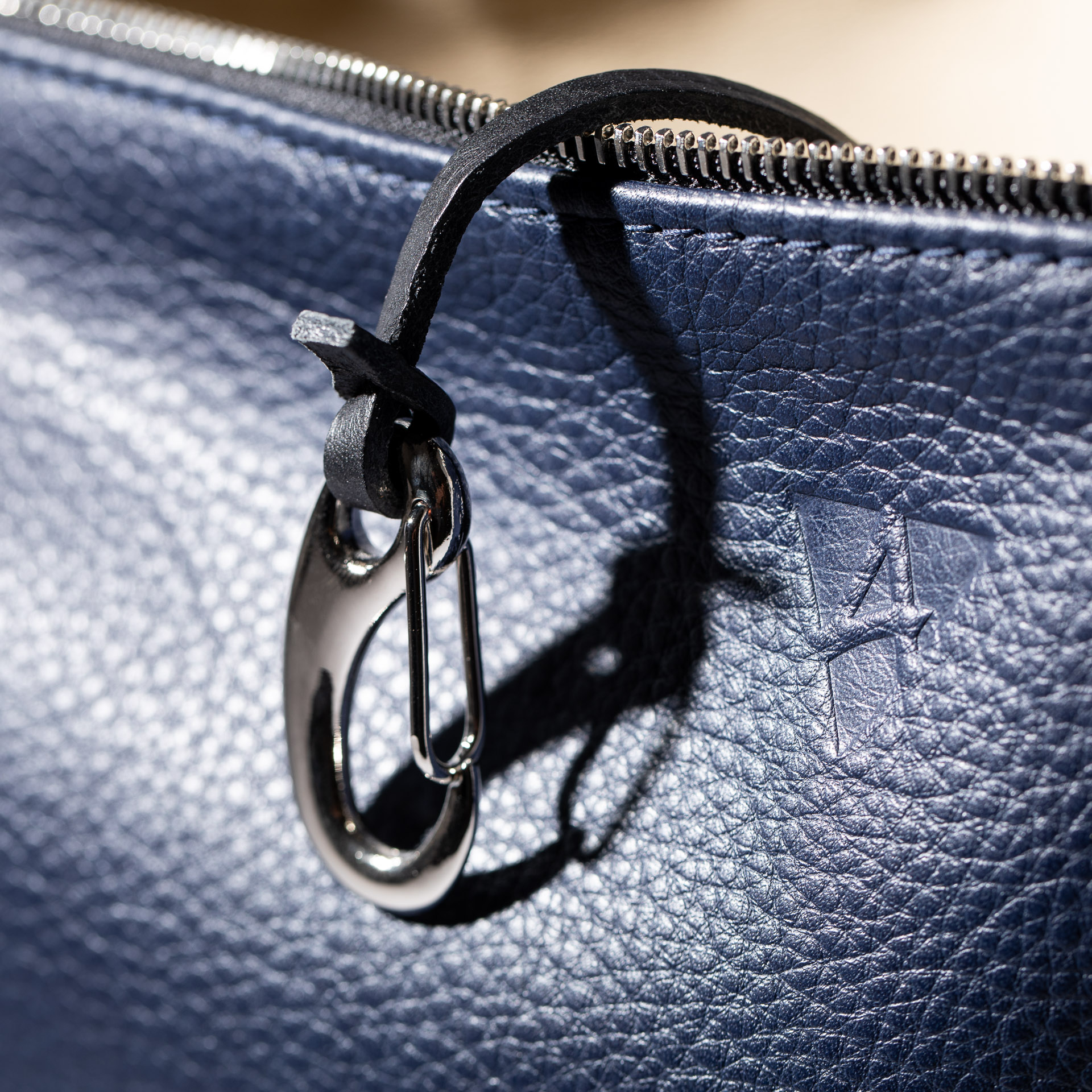 Beuteltasche Dallas L aus Softnappa
