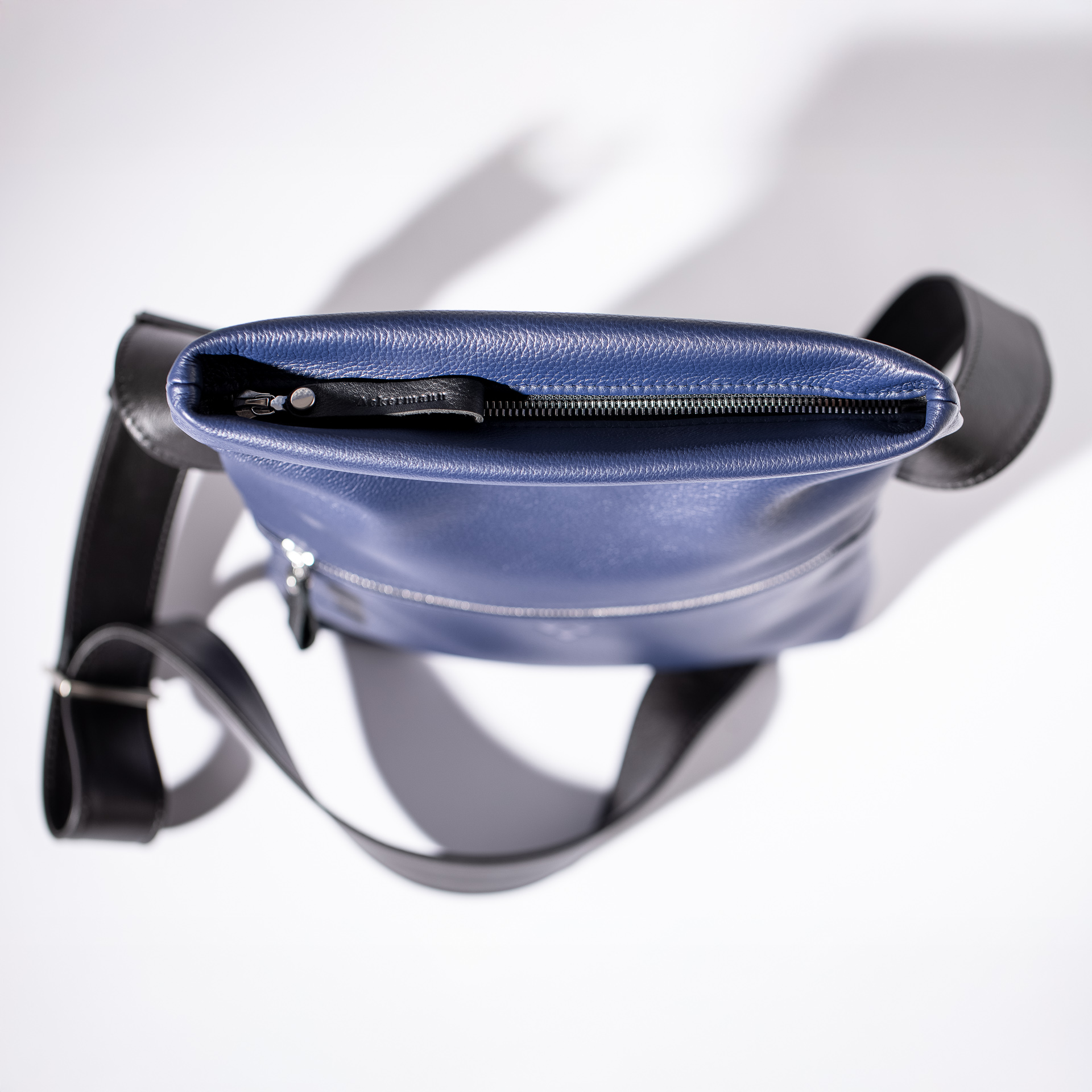 Fold-over Shoulder bag London S